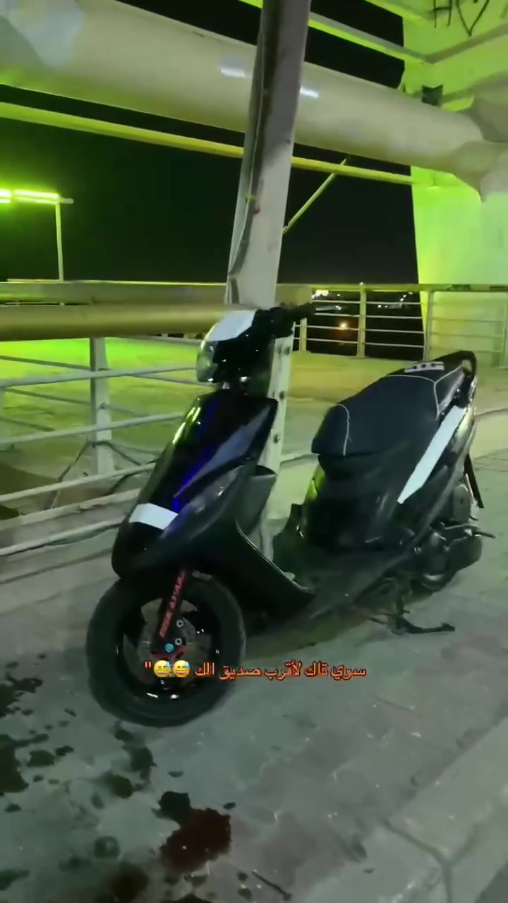 السلام عليكم ماكس عدلة مكفولة كفالة عامة بلادية ما بيها شي تجاري بيها دبل خلفي بلادي رياضي بيها قبق فلاوين بيها قبق عمبار بيها شفت سمائي دراجة تخبل نكرة سلف كلشي شغال بيها شلعه ومعدل يخبل السعر خاص مو شراي لا تراسلني 
***********
