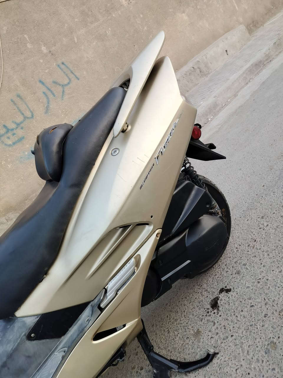 السلام عليكم فؤرزه صغر 6لؤن ذهبي، بلاد كهربايات كيجات كلهه شغاله
مكينه اكلجات مكفؤله طستهه ناعمه نكره باي ؤقت حماؤه نص ثابته شلعه ؤمعدل فؤل استيرن رياضي دؤس رياضي صالنصه رياضي 
اؤراق كامله دراجه جاهزه بدؤن نقص سعرهه 750مكانهه بغداد شراي اتصل عرقم ؤتدلل ***********
