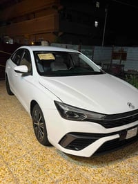 MG5  للبيع موديل 26ماشيه 5000  سياره فئت كومفورت بصمه اشاير بل مري اوت...