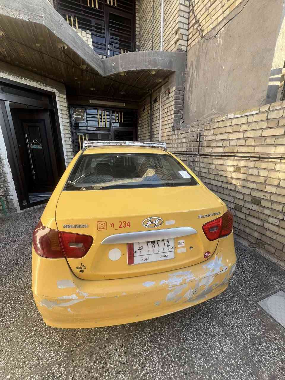 سلام عليكم النترا موديل 2009محرك 1600 خليجي بيها جاملغ ومبدل باب محرك وكير بحالة جيدة  ***********
