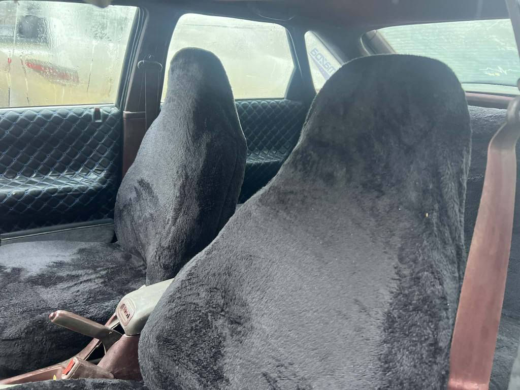 مازدا 626ئاڕم پلاستیک سلێمانی مۆدێل 1989موس بڕاوە ئەوەلیات گێڕو مەکینە بەشەرت،جام کارەبا چارتایەی تازەی لەژێرە
نرخ 18گەڵاو کەمێک معامەلە
ژ.ت ***********
شوێن سلێمانی السليمانية, العراق
