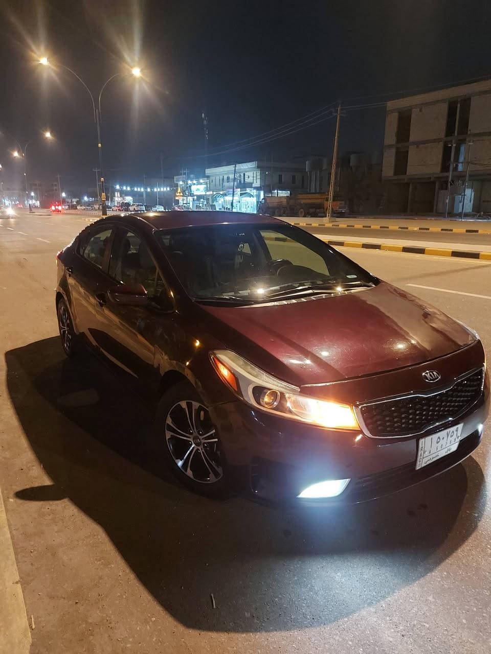 السلام عليكم كيا فورتي للبيع او مراوس حسب القناعه موديل ١٨ مكينه الفين دوش حادث جاملغ السايق وربع البنيد وقبق الجنطه مبدل سياره نضيفه استخدام شخصي مسويلهه ادامه كامله  ماشيه ١١٥ ميل تحكمات ستيرن جهتين كامره بلاديه مكاني نجف للاستفسار *********** صور الحادث موجوده
