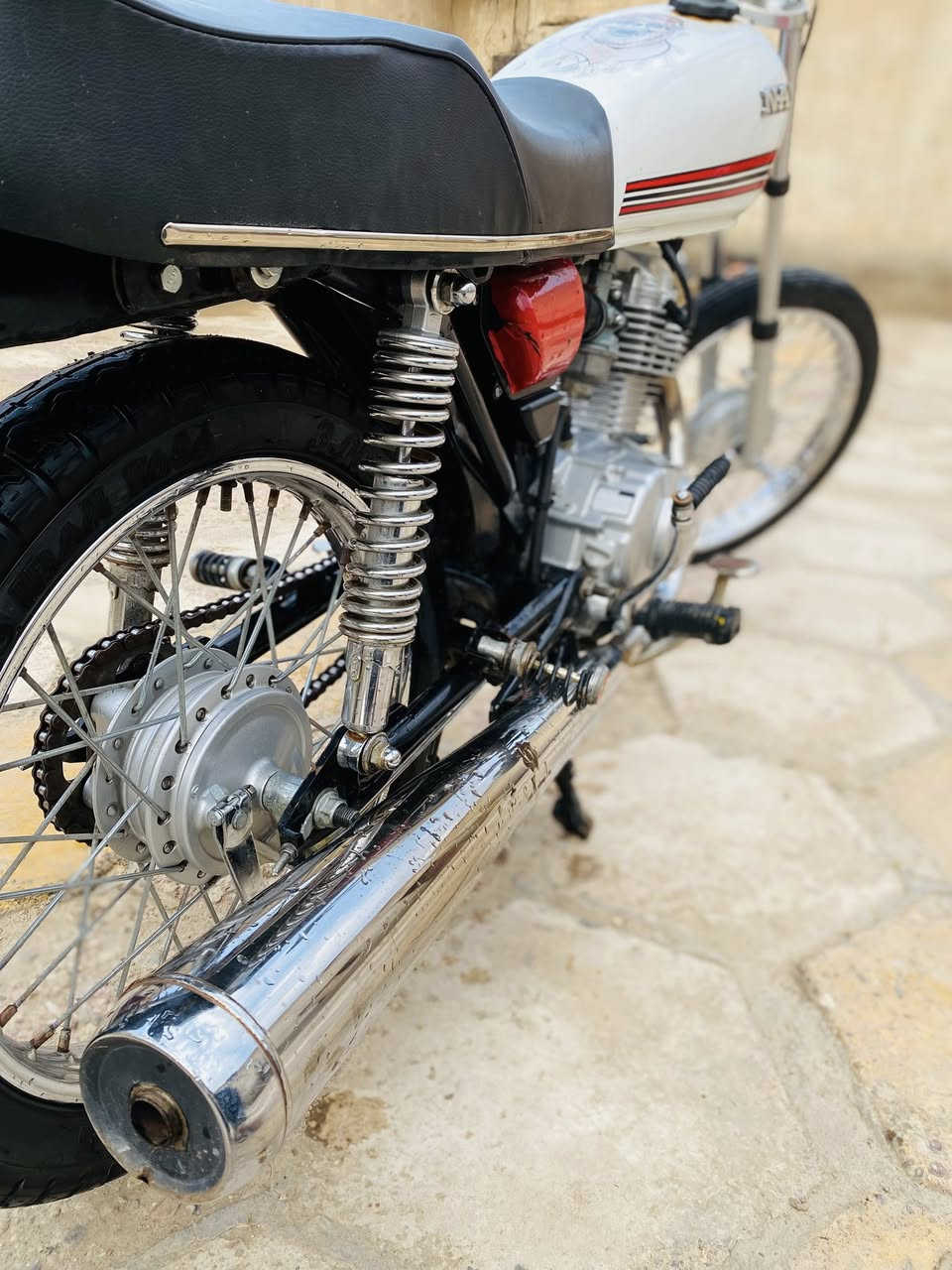 السلام عليكم دراجه للبيع مامفتوحه شلامجه 
ناصريه سيد دخيل سعر 525بيه مجال رچا لمو شراي لا يتعبني ويواعد جذب .وتحياتي👋🏽 متواجد خاص


**إذا كنت صاحب هذا الإعلان وتريد حذفه لأي سبب، رجاءا أرسل رسالة إلى الدعم الفني**