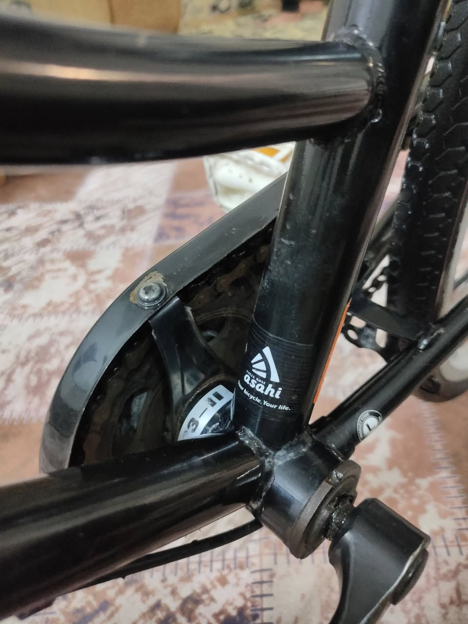 السلام عليكم بايسكل البيع نضافه فول الشراي يراسلني على الواتساب السعر 160وبي مجال ***********
