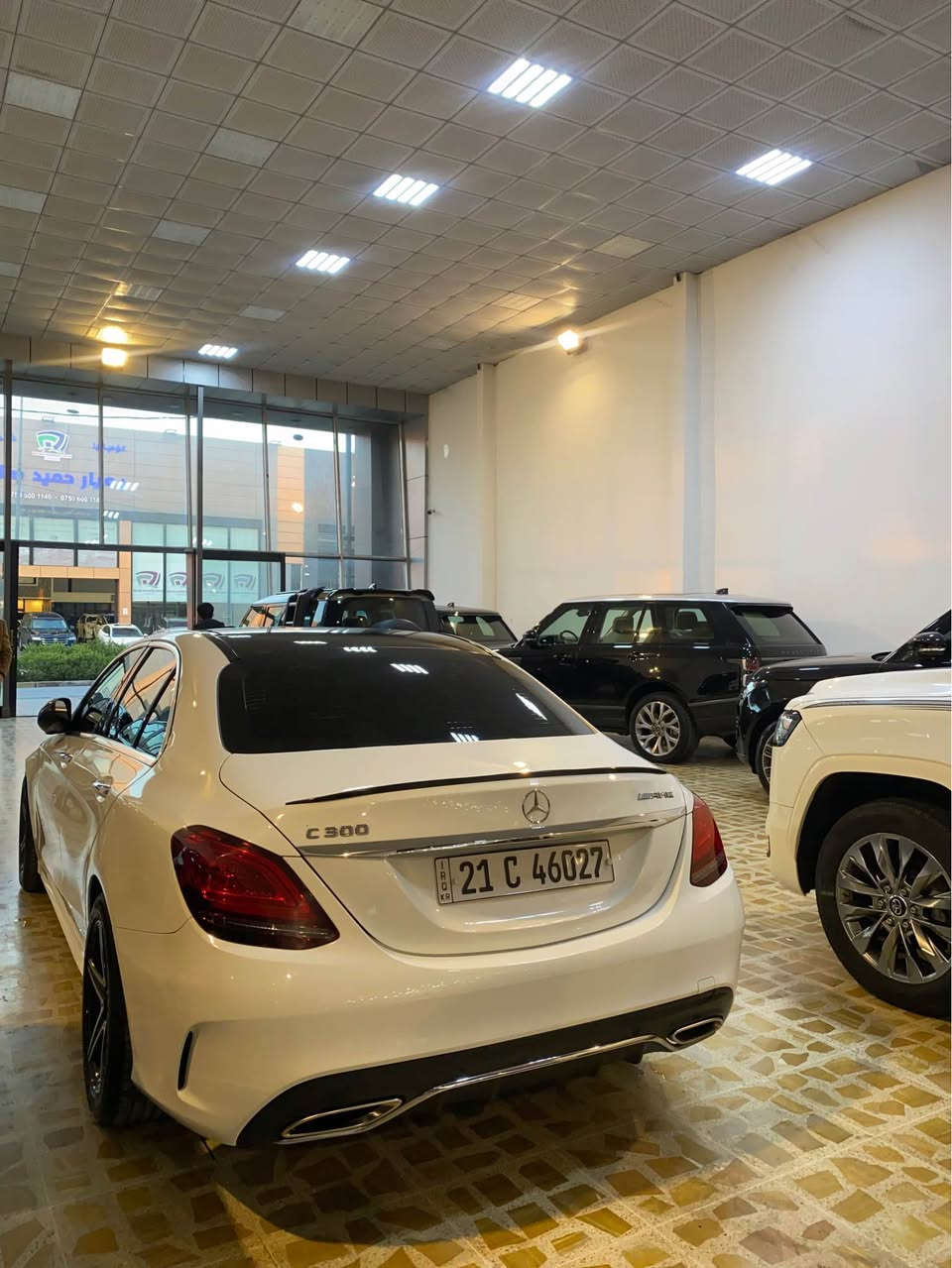 مارسيدس  C300 2019
سةيارةكة فول فول مواصفاتة  AMG بيلادي 
مواصفات  شاشة گةورة ..گيچ اليكتروني.. پانوراما..
ماوس. كوشن جلد.. كوشن هيتر .. كوشن خةزن .. لايت زينون.. سةيارةكة هندة مواصفاتي زورة  خلاس نابيت 
وةكو ليدران . چةمةلاغي سبوخة دةرگاي سايق بيلادي گوراوة  بيژوري بي ايرباگ بةشةرت بستةك دوسةي هةية 
رةقةم سةنةوي فةحس هةزة هةمووي نويية 
 سةيارةكة لة هةوليرة 
***********
واتس ئاپ 
ڤايبةر أربيل, العراق
