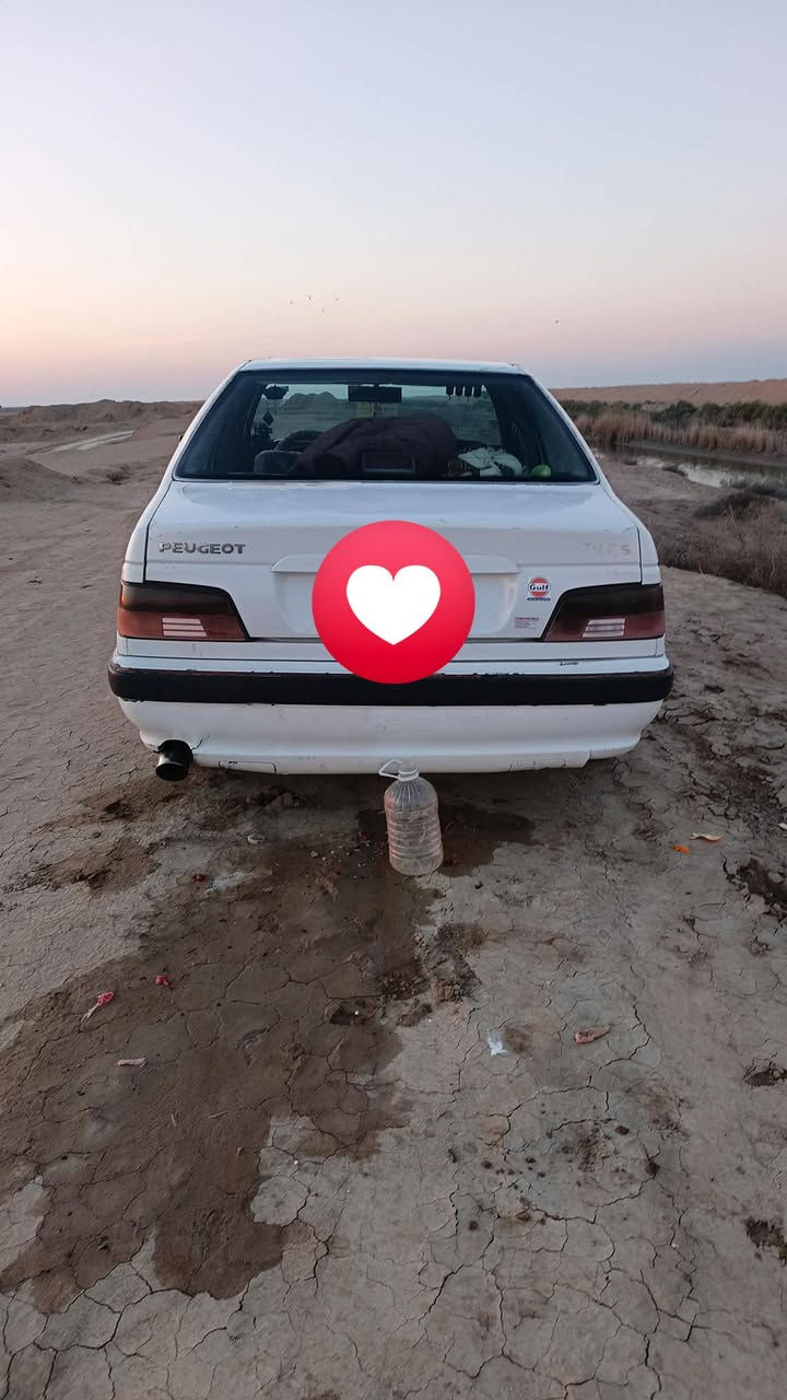 سلام عليكم البيع بيجو بارص موديل 2011 كفاله عامه بس الدوس بيهن خياس شي قليل غرفه جديده تخم تاير جديد حداديه جديده الوره والكدام محرك لا تبخير ولا تنقيص سنويه نافذه راعيه يريد يداور مشروع وطني وين ماتريد داور ‏‪***********‬‏
السعر 35 وبيه مجال 🩵
