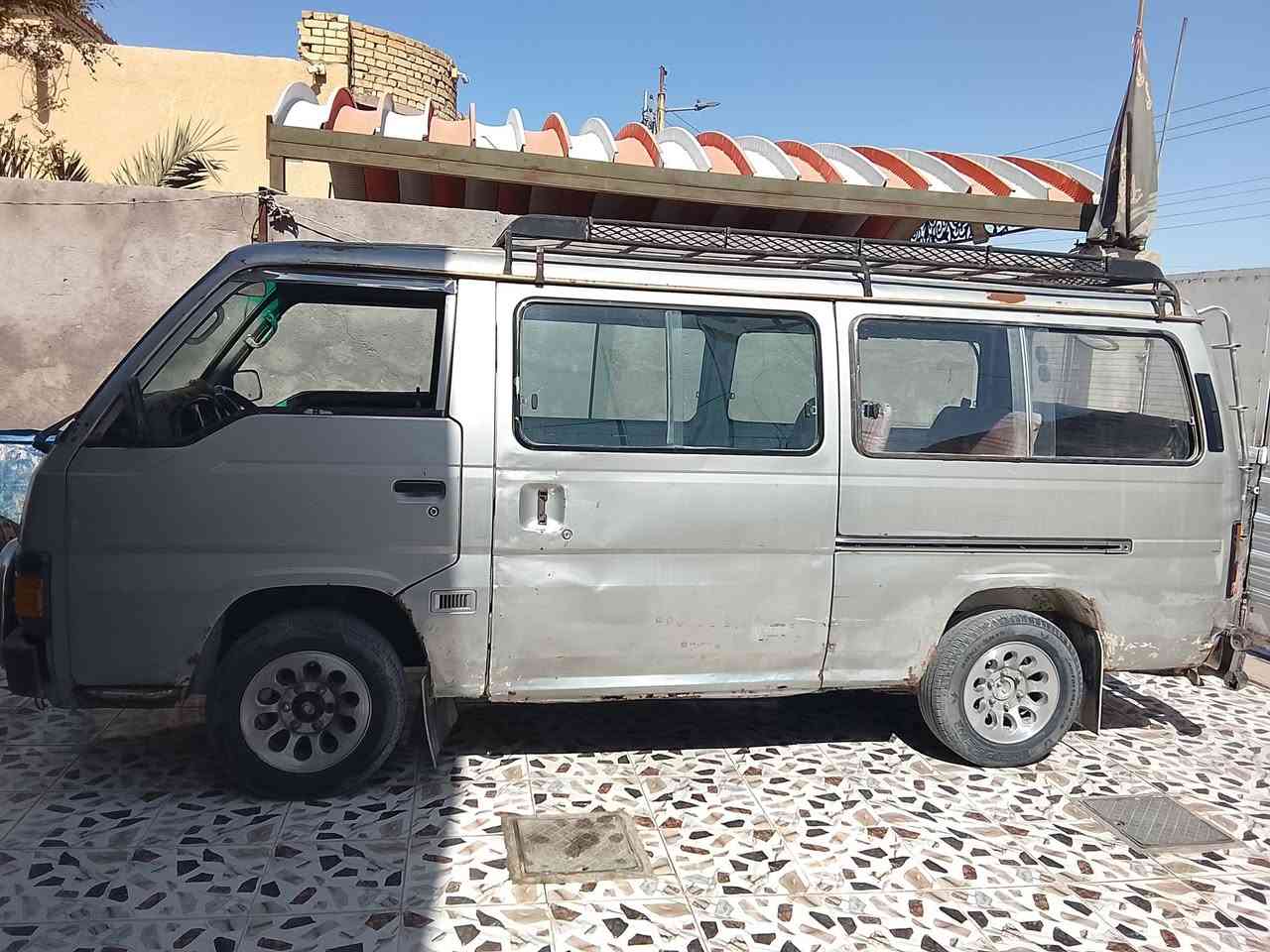 سلام عليكم كيا نيسان محرك ونجي اوتوماتيك المحرك بي تبخير كير وأكسن وحداديه كلش زينات وتحويل مباشر ثاني يوم ...:المكان البصرة ابي الخصيب السعر 36.  الرقم الواتساب للتواصل***********
