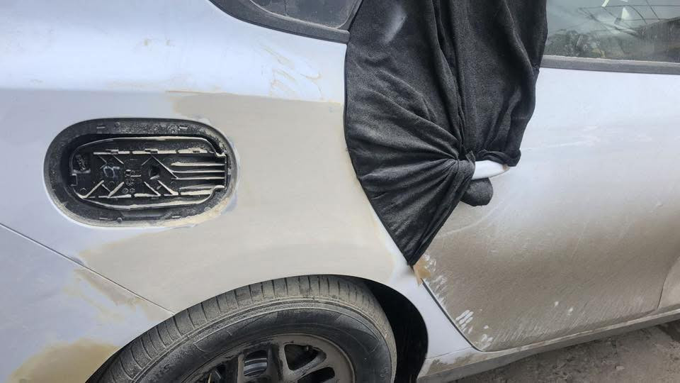 بي واي دي سيل 5

ماشيه 4000 

2025 فقط الجاملغ الايمن مصبوغ اثر حادث

الباقي كله مكفول 

غراض كامله + ارضيات

السعر 17 مليون و 500 وبيها مجال

اي استفسار تواصل عالخاص او هذا الرقم

***********
