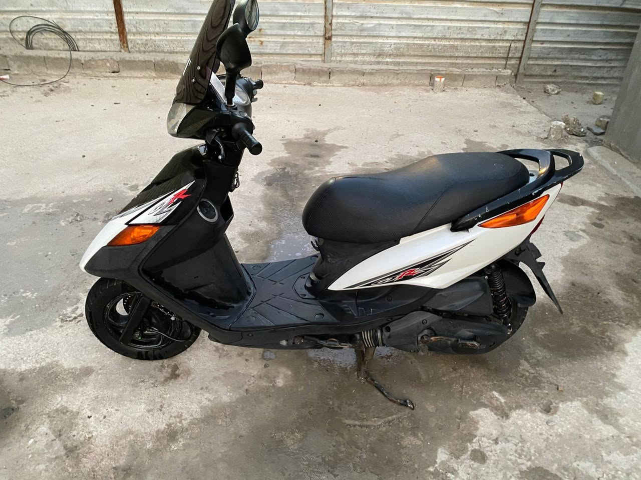 سلام عليكم ثعلب بطريقية ماشية20 الف كفالة عامة كلشي ع بلاد نكرة بكل وقت ناعمة كل نقص ماكو للبيع 875 بيها مجال للشراي مكاني الغزالية للتواصل***********
