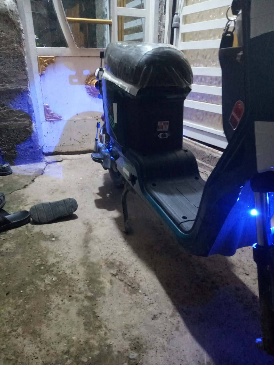 السلام عليكم
عندي مطور شحن للبيع بي نفخ اشويا بل بطاريات 
السعر 320 وبي مجال


**إذا كنت صاحب هذا الإعلان وتريد حذفه لأي سبب، رجاءا أرسل رسالة إلى الدعم الفني**