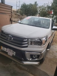 هايلوكس ٢٠٢٤ • جير عادي • مشي ١٩ الف