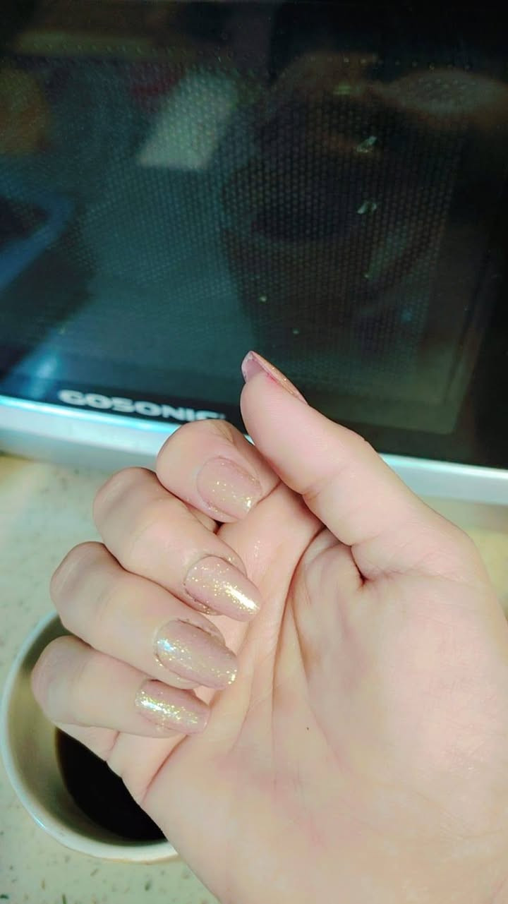 عروض الاكرلك ب١٥
ازاله ٥

ادامه ١٥

سترونك جل ١٠

لسق اظفر مع طبقه حمايه وجلش ب٥


**إذا كنت صاحب هذا الإعلان وتريد حذفه لأي سبب، رجاءا أرسل رسالة إلى الدعم الفني**