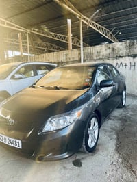 كورلا مديل ٢٠١٠ بيه قطعتين صبخ باقي سياره مكفوله  السعر ١١٠  ٠٧٨١٣٢٣٨٤...