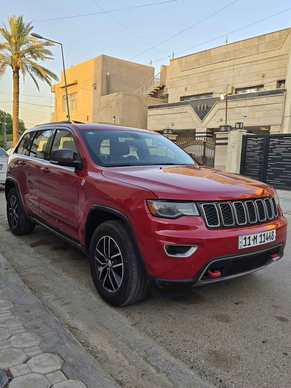 جيب تريل هوك 18
لون ورقم مميز قليل جيب بهذا اللون
نضيفة كلش ومعروفة مواصفاتها فول الفول

حادث أمريكا بنيد و جاملغ عكس السايق وبلعراق جاملغ جهه السايق صار بي صبغ طخه بسيطة جدا وعندي الصور قبل الطخه

ماشية 102 
رقم بغداد بأسمي
السعر 21,700 ماكو تريل هوك بهل سعر مستحيل
***********
