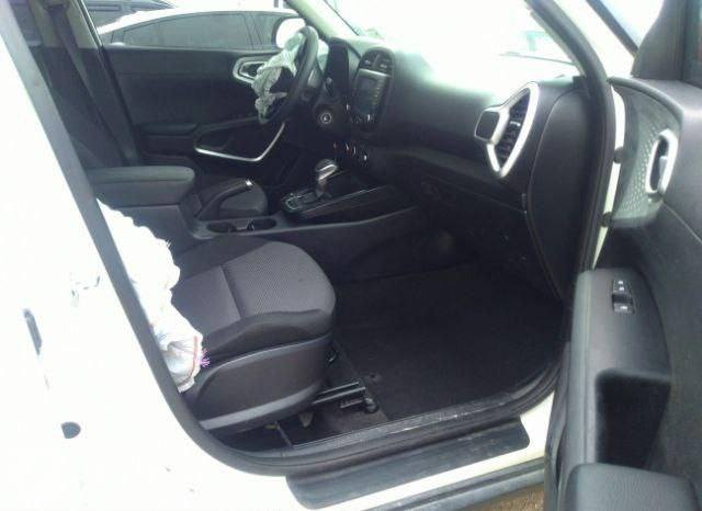 السلام عليكم 
صول 2020 لون ابيض شذري 
معروفة مواصفاتة حادثه  موضح بالصورة 
السعر 150 وبي مجال
 رقم أربيل 
مكينة 2000 دوش كفالة
 ماشية 63m

مكاني بابل 
***********ولخاص مغلق شراي يتصل.
