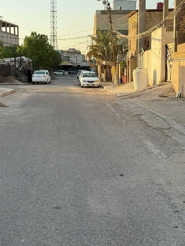 عرصة 200م ركن للبيع حي الحسين / منطقة الشيوخ، قرب شارع كربلاء، موقع مميز جداً.
للاستفسار: ***********
