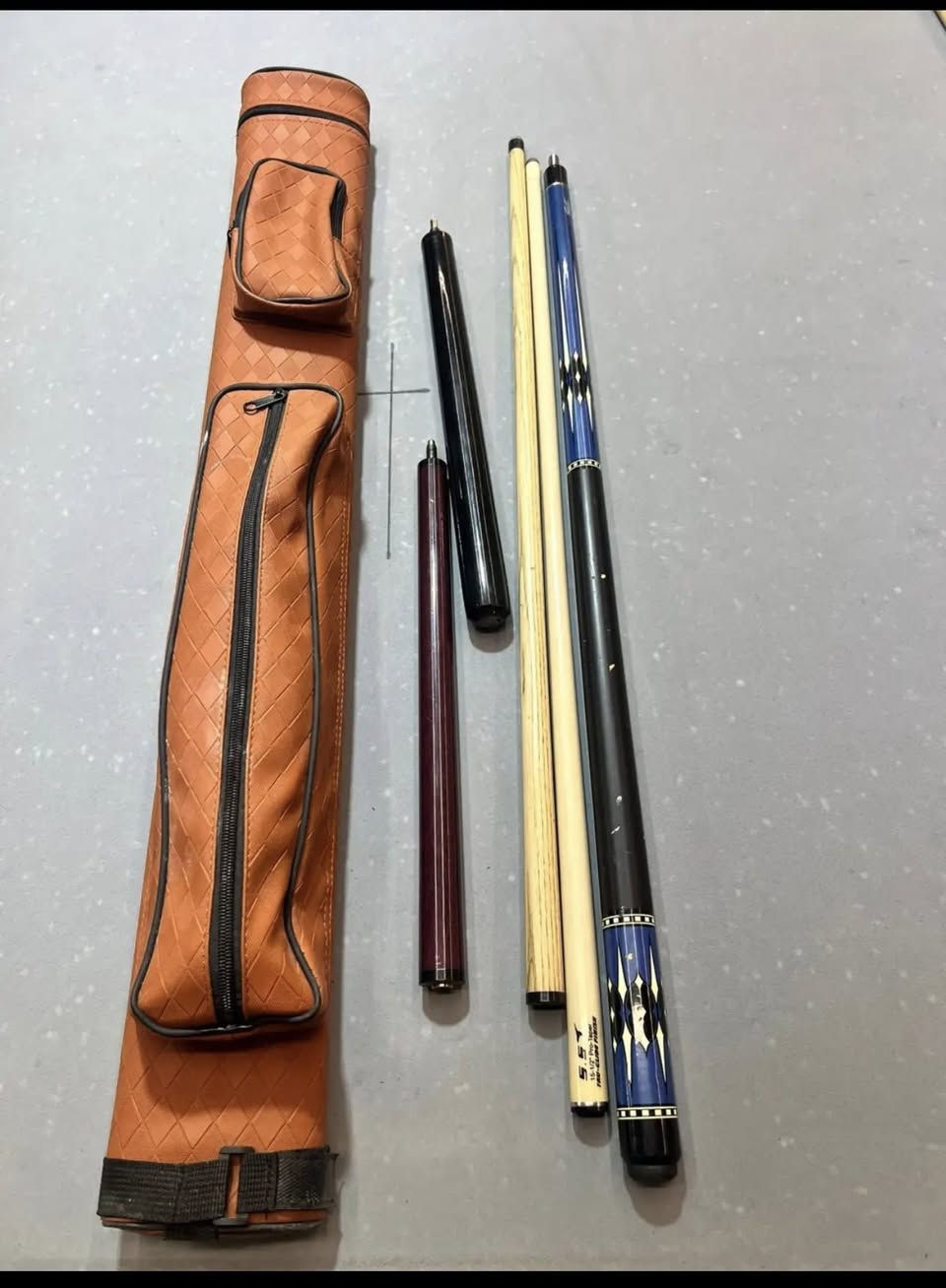 سلام عليكم اخوان كيوب كيوتك طرحه قديمه لل بيع منو شراي ايراصلني واني هادم الطيبين


**إذا كنت صاحب هذا الإعلان وتريد حذفه لأي سبب، رجاءا أرسل رسالة إلى الدعم الفني**