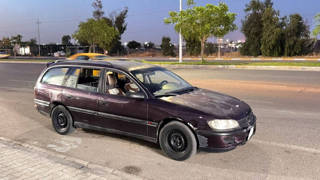 الـســلـام عــلــيــكــم .
اوبل گاميش
موديل /94 
مشروع وطني
شرط التحويل
دفتر بانزين 
سعر 27ورقة 💲
مكاني كركوك
سيارة بيه مجال للشراي 
***********
