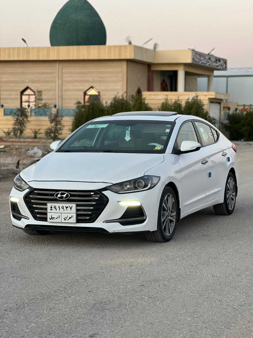 السلام عليكم 
للبيع النترا 2019 خليجي سوبر فول 1/1
رقم اربيل الماني وكاله وتحويل اليعجبك 
السياره كفاله عدا الجاملغ الامامي مبدل 
بلاد والباقي كفاله السياره احلى من الصور 
كله جديد تراي زيرو جاهزه من كلشي 
السعر 136 وبيها مجال الشراي يتصل *********** مكاني النجف الكوفه
