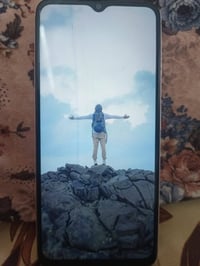 تكنو سبارك گو • ٦٤ • شاشة مشقوقة