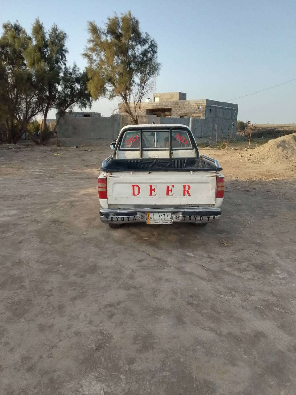 سلام عليكم بيكم دير للبيع سنويه ساقطه مكينه أو كير مكفولات تخم تاير جدد كهربائيات جاهزه موديل 2011 سياره خير من الله حداديه كامله جديده لاستفسار على الهاتف ***********
