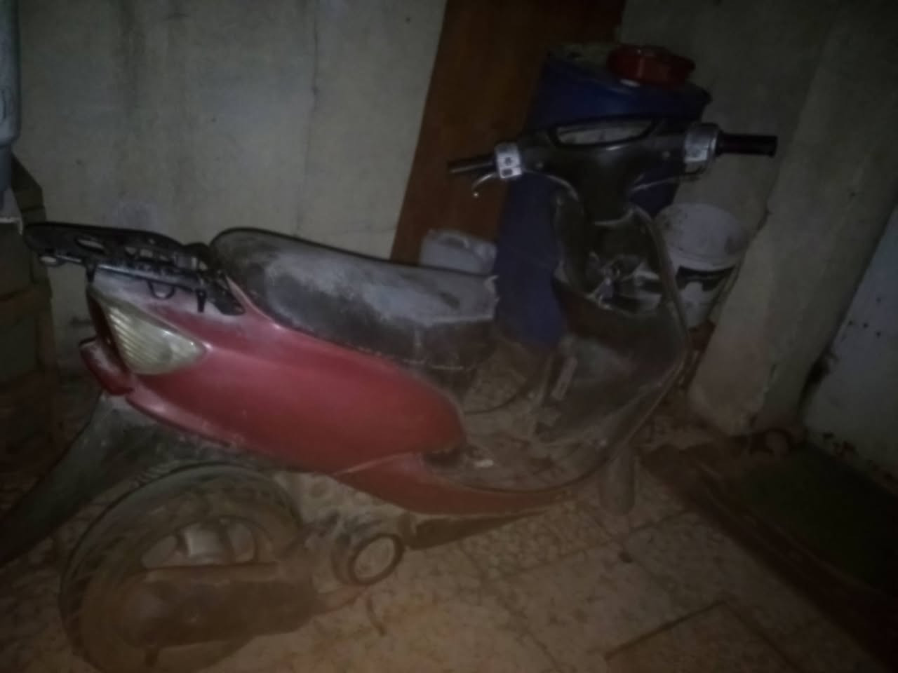 سلام عليكم دراجه للبيع مكان بغداد الشعله نظيفه ماكينتها  ***********
