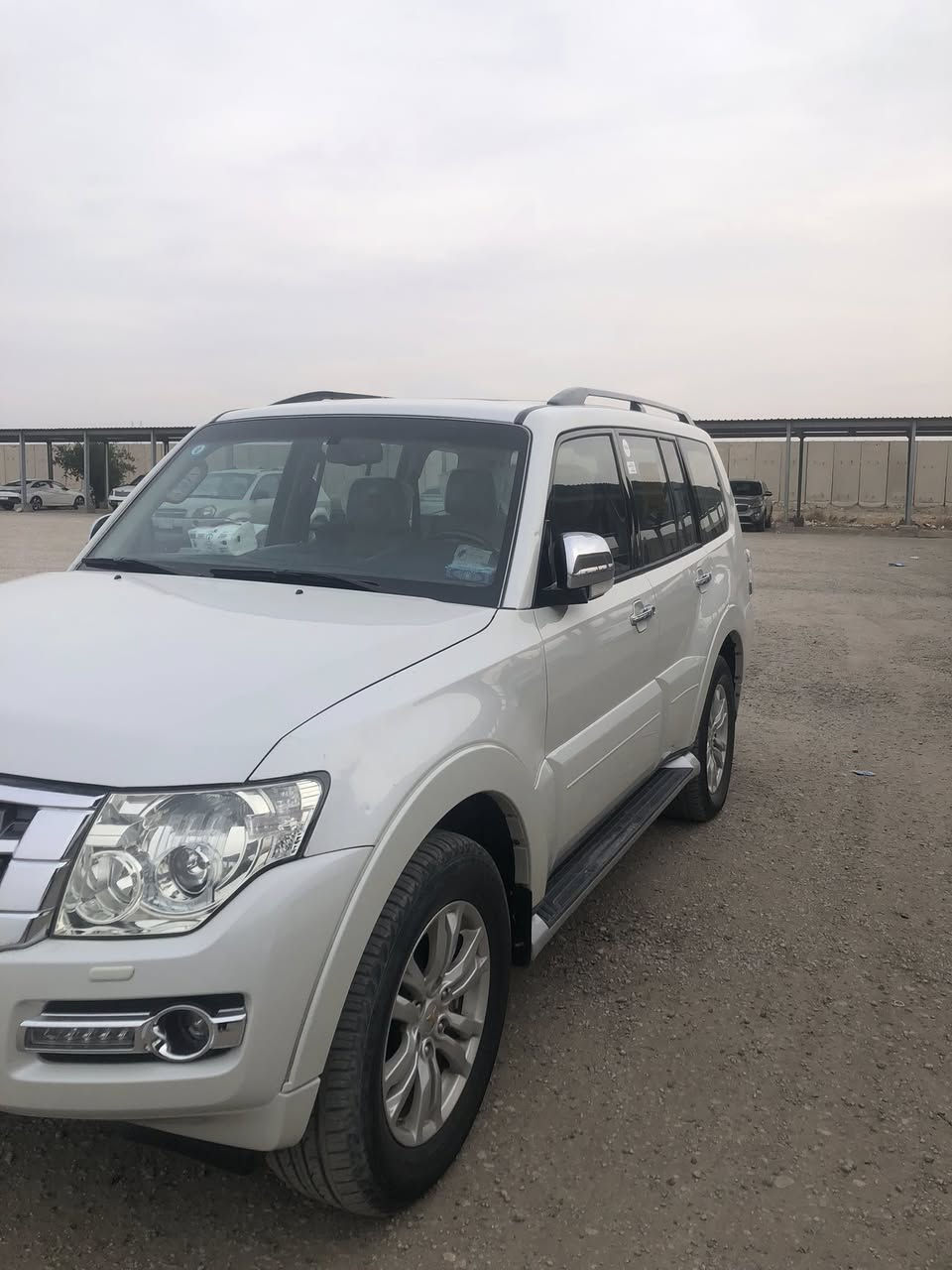 باجيرو حبتور رقم بصرة. ماشية ١٨٨. الرقم انكليزي. السيارة بيها بنيد مبدل بدون ضربة. السنوية بأسمي. السعر ١٨٠. وبيها مجال. مكانها ناصرية.


**إذا كنت صاحب هذا الإعلان وتريد حذفه لأي سبب، رجاءا أرسل رسالة إلى الدعم الفني**