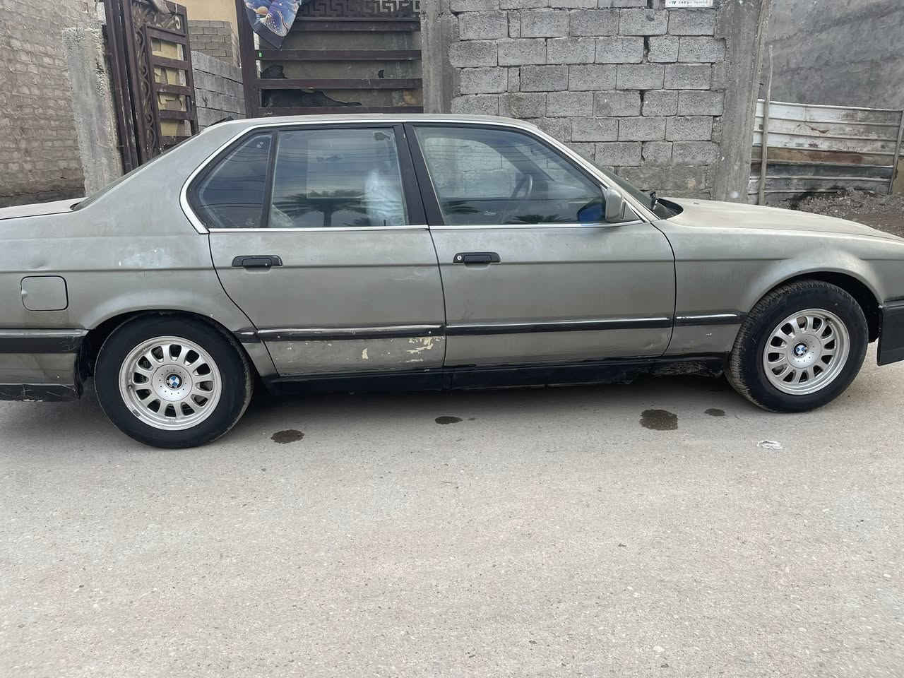 Bmw735جزيرة بغداد السياحية السعر      32.  *********** كير محرك شرط رقم بغداد بااسمي شرط التحويل
