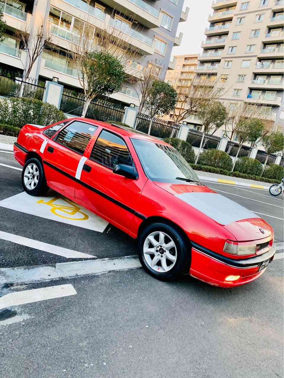 بەناوی خـوای گـەورە              نرخ 24$مـەجاێکی زۆر کەم
ئـۆپـڵ ڤیکترا کـە ئـەڵێی تــاقانـەو نــمـوونە ئەبێ ئاوابێ❤
گـــێــڕو مــە کــینـه زۆر پـــاک بەشەرت👉🏽 نــمــونە
👈دەعـم ولـێـدراوی نیە مــاشـالڵە  لە بۆیـاخ ودەماری 👉
مـــۆدیل 1990چوار تــایـەو ویلی لۆکی بیکاشۆی لەژێرە
👈🏽دەعـــامــی بـــۆ دەعــــــامــــی جـــایـــزوو مــەزبوت‌👉🏽
🧿لـــەڕوبــەڕوو زۆر زۆر لە وێــنــەکــان جــوانـترە🧿👌
پـــێش ودوای کــەپس سـەقف وشــانی وەک بــیــلاد💙
تـەحویل عەسڵ سـەنـەوی و وەکالەتە ((پــاکـانەی مــروری)) بـــۆکـــراوە ))👌 بــەشەرتی ئــەوەلــیـات و حاسیـبـە👉🏽
بـــەرگــەدرگــاو نــاوی زۆر جـوان هــەیکەلی نمــونـە💚
مــاشــالڵە زۆر بـــە قــوەتــە 🍁تــەقــەوڕەقەی نیە بەشەرت
بــەنـزین زۆر کــەم ئـەخوا مــاشالڵە زۆر زۆر کـپە سەیارەکە
کــارەبــایی گـشــت گــیـانی مـــەزبــوتە قـفڵ مەرکەزی
لایــت  فــڵچە  ئـیشارەت  گێچەکانی کامل مەزبووت
کوشن وگاعی تازە بــرێک بزمــار👌تـاقم تایەو کەپی تازە
جــامـی دواوەی هــیتـەر ..قـفڵ مـــەرکــەزی  ئـاوێنە کارەبا
بـــلـوتـوز AUX CD. زۆر بــێ مـــەســرەفە
***********     *********** السليمانية, العراق
