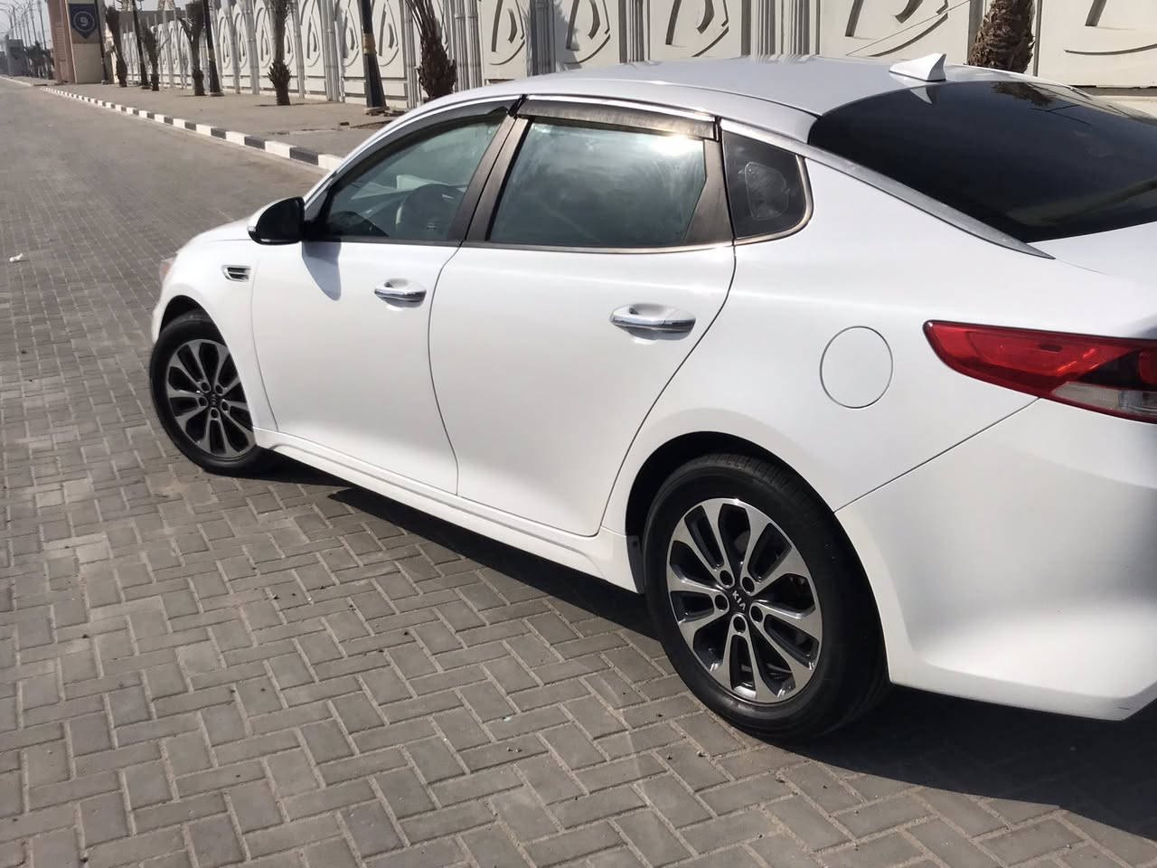 سلام عليكم اوبتيما 2016 FEمكينة 2400gdiحادثهة غرق 18‎%‎بلمية السيارة للبيع او لمراوس مواصفات نص فول
اشاير بلمري كروس سرعة اوامر صوتية 3وضعيات قيادة ايكو نورمل سبورت كامرة خلفية حساسات خلفية ماكانها ورة المدينة الرياضية حي الياسمين ا
رقمي ***********
