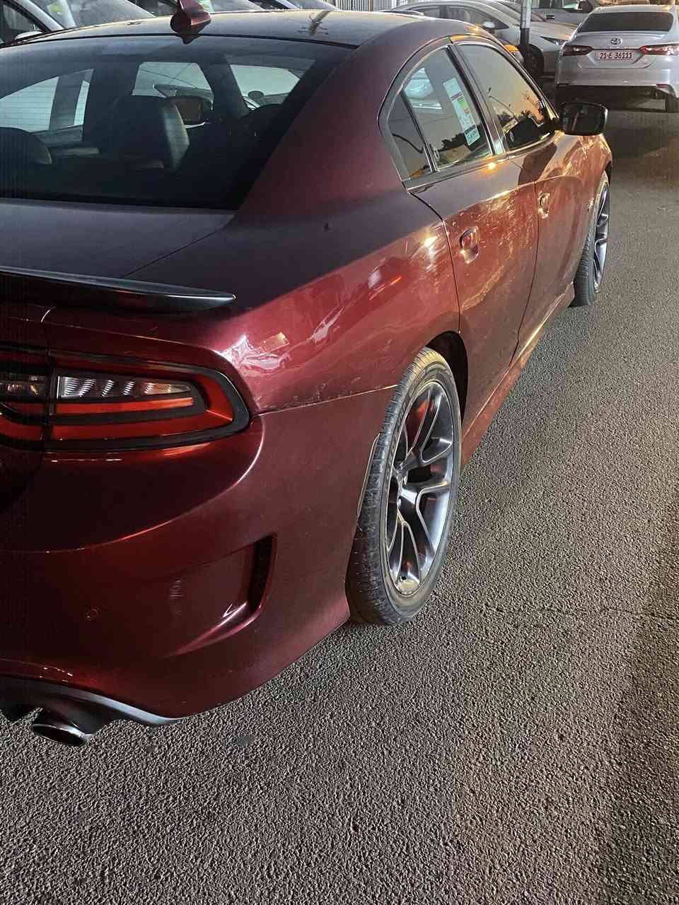 السلام وعليكم جارجر 2021 سكات باك اصل 6400 مكينه كير كفاله بيه قطعتين صبغ وبارد للاستفسار واتساب او   السعر 195 وبيه مجال ***********
