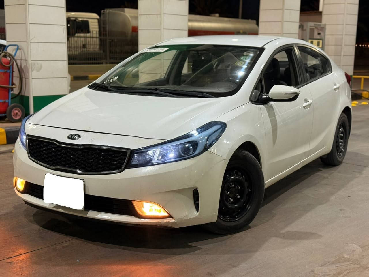 سلام عليكم للبيع فقط
سيراتو خليجي موديل 2017 رقم أربيل بسم شركه در النجف ماشيه 117 مكفوله كفالة عامل لا صبغ لا فتح لا تبديل كير مكينه حداديه تبريد كله كفاله مكينه 1600 المرغوب السعر 121 مجال قليل مكان السياره بالنجف رقم التلفون 0781242001


**إذا كنت صاحب هذا الإعلان وتريد حذفه لأي سبب، رجاءا أرسل رسالة إلى الدعم الفني**