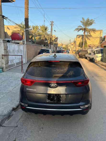 السلام عليكم سبورتج ٢٠٢١
امريكي حادثة جاملغ وبنيد 
مواصفات نص فول 
السيارة حلوة ونضيفة ومستوردها ع ايدي رقم بغداد بأسمي تحويل ثاني يوم 
مكانها بغداد بلديات 
اتصال فقط 
***********
سعرها ١٥٨ نهايتة
