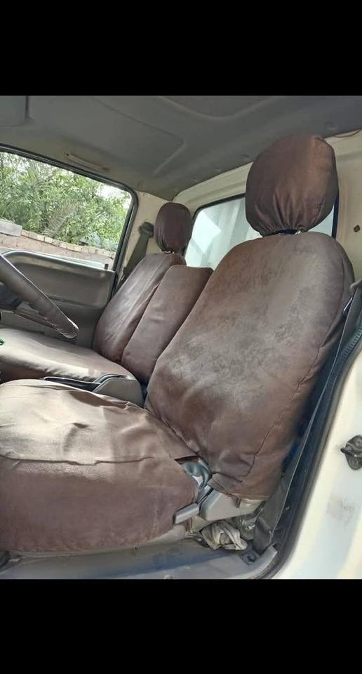 السلام عليكم سيارة للبيع 2004 فحل فنتيره نضيفه مابيها نقص برغي تخم تاير جديد مال جناي ورايدها بدفتر وبيها مجال المكان النجف الإشراف للشراي للأتصال والاستفسار ***********
