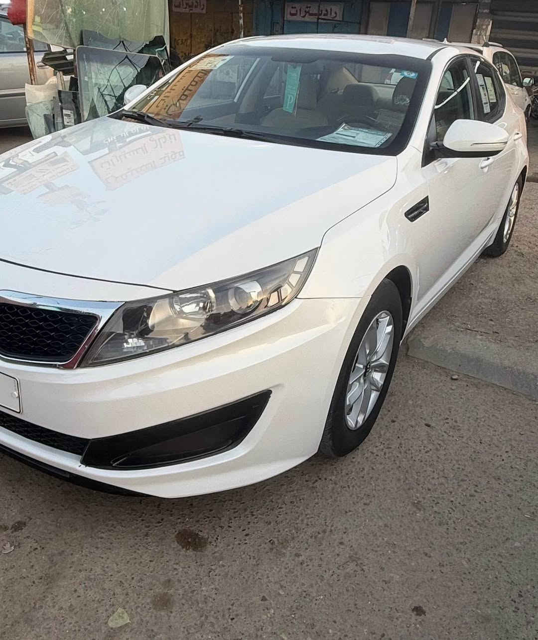 اوبتما 2013 خليجي مكفوله صبغ وتبديل وضربه مواصفات الابتما معروفه محرك 2000 كير ومحرك وحداديه كفاله من كلشي 
بيها بارد خفيف كلش 
عنوانها العماره رقم ميسان انكليزي 
رقم صاحب السياره ***********
السبير المقدس مانازل عمارة, ميسان
