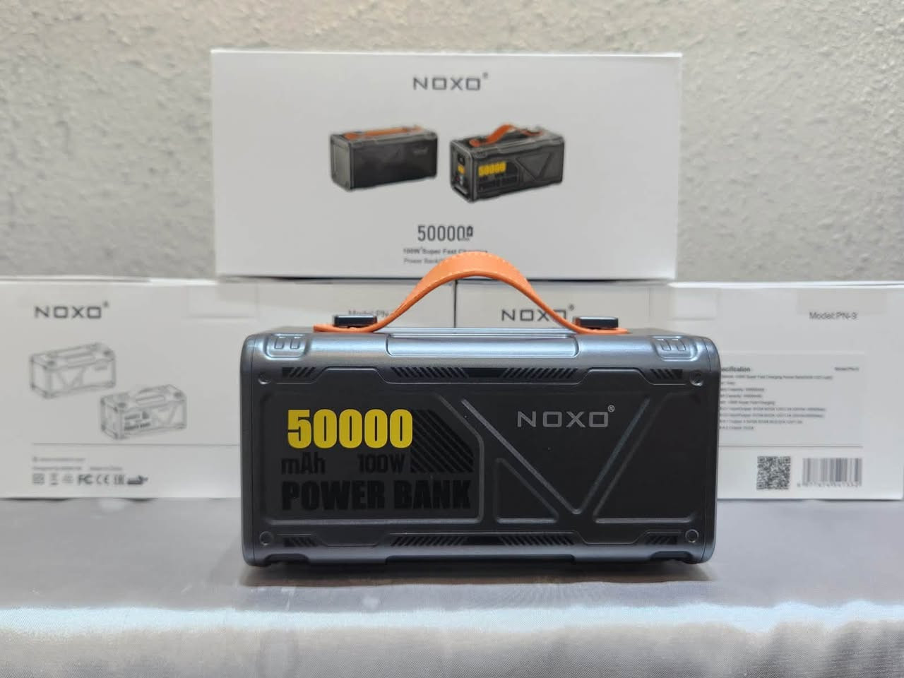 Power bank Noxo 100 watts 
50 000 mAh 
ماركة عالمية
ضمان سنة كاملة 
متوفر قطعتين 
سعر القطعة ٨٥ الف
ضمان ١٠٠/١٠٠ 
شحن سريع 
توصيل موجود


**إذا كنت صاحب هذا الإعلان وتريد حذفه لأي سبب، رجاءا أرسل رسالة إلى الدعم الفني**