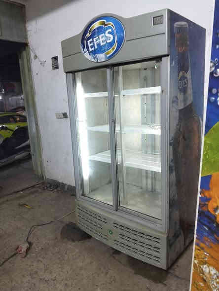 عارضه للبيع  بابين سلايت ايكور تركي فول تبريد مكان بغداد العبيدي شرط ضمان***********
