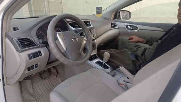 نيسان سنتره للبيع   2020  فول مواصفات  باب صايغ ول وره  صبغ فقط رقم اربيل جديد سنويه جديده طخم تاير جديد محرك كير كفالة السياره على ايد واحد ( مكلف بلنشر خاص ماكو )   رقم صاحب السيارة    ***********           ***********  بي واتساب
