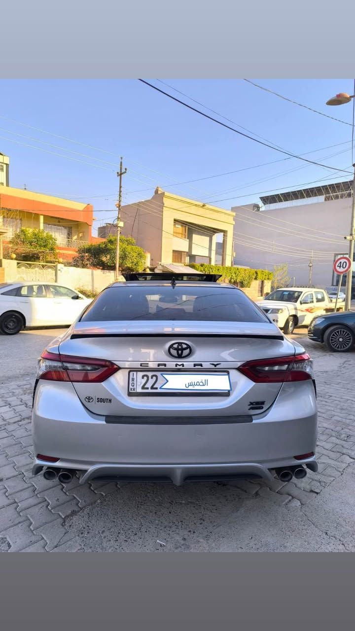 ▪️تويوتا كامري : Toyota Camry  ▪️
▪️مواصفات : Xse فوول سقف اسود بيلادي ▪️
▪️سلايت ، دواخل جلد و احمر ، فور ويل ▪️
▪️محرك V4 . كبس 4*4 ماشي 35 الف ميل ▪️
▪️رقم اربيل ، سنوية و هزة جديد ▪️
▪️سيارة بدون صبغ ، فقط تعديل واحد ▪️
▪️ايرباكات سليمة بيلادي ، فقط شوية دواخل ▪️
▪️عنوان اربيل تحويل غرامة بشرط *********** ▪️
▪️سعر /  ٢٣٨ $ بيها مجال ▪️ أربيل, العراق
