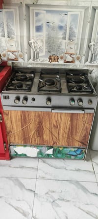 طباخ عشتار • نظيف • فرن معطل