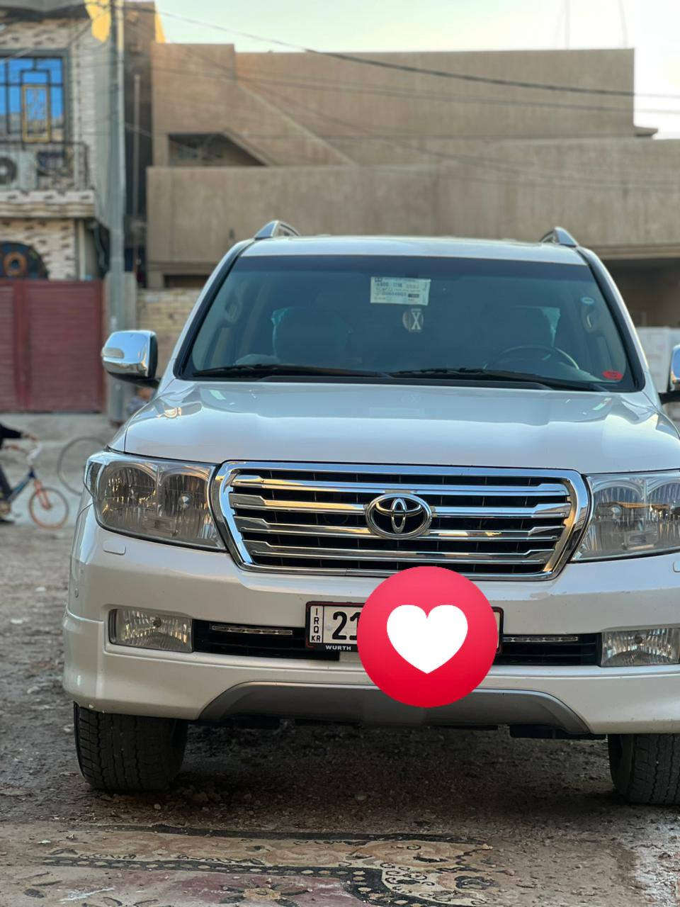 السلام عليكم🌹
لاندكروزر موديل 2011 ستينية🤍
 فول مواصفات👆 
 فتحة شاشة حساسات أمامية وخلفية كاميرا ثلاجة كشنات جلد  كهرباء تحكم ستيرن لايتات زنون
 ستة سلندر ماشية 150الف  مكفولة من الصبغ والضربة والتبديل 
رقم شمال بسمي سنوية جديدة
 مكان السياراة حلة 🙏
سعرها 325 وبيها مجال بسيط حگ الجيه 🤎
رقمي *********** متواجد عل واتساب و الماسنجر
