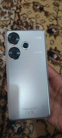 بوكو F6 • ٥١٢ جيجا • رام ١٢