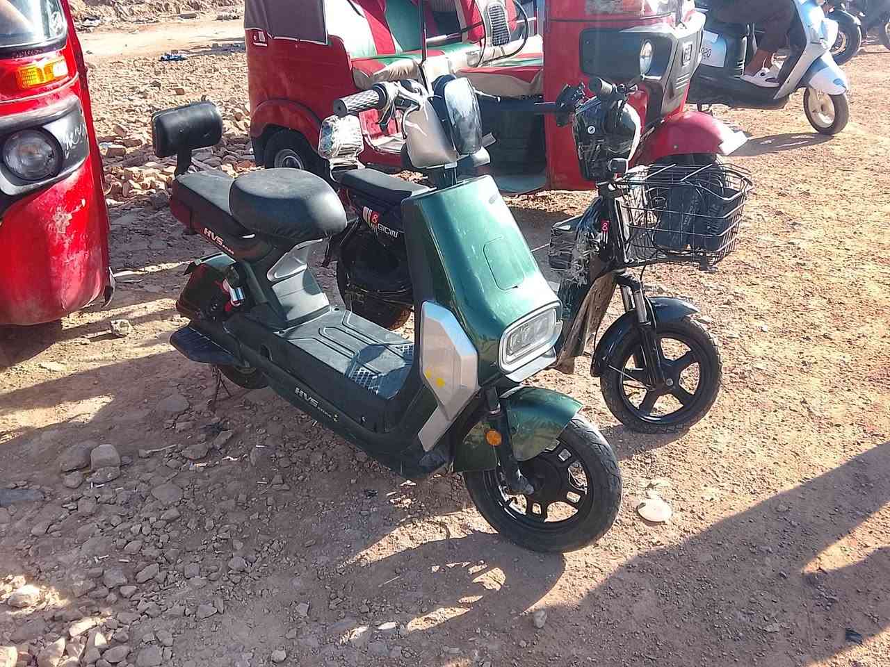 دراجات شحن السعر 100 قفل اثنينهن


**إذا كنت صاحب هذا الإعلان وتريد حذفه لأي سبب، رجاءا أرسل رسالة إلى الدعم الفني**