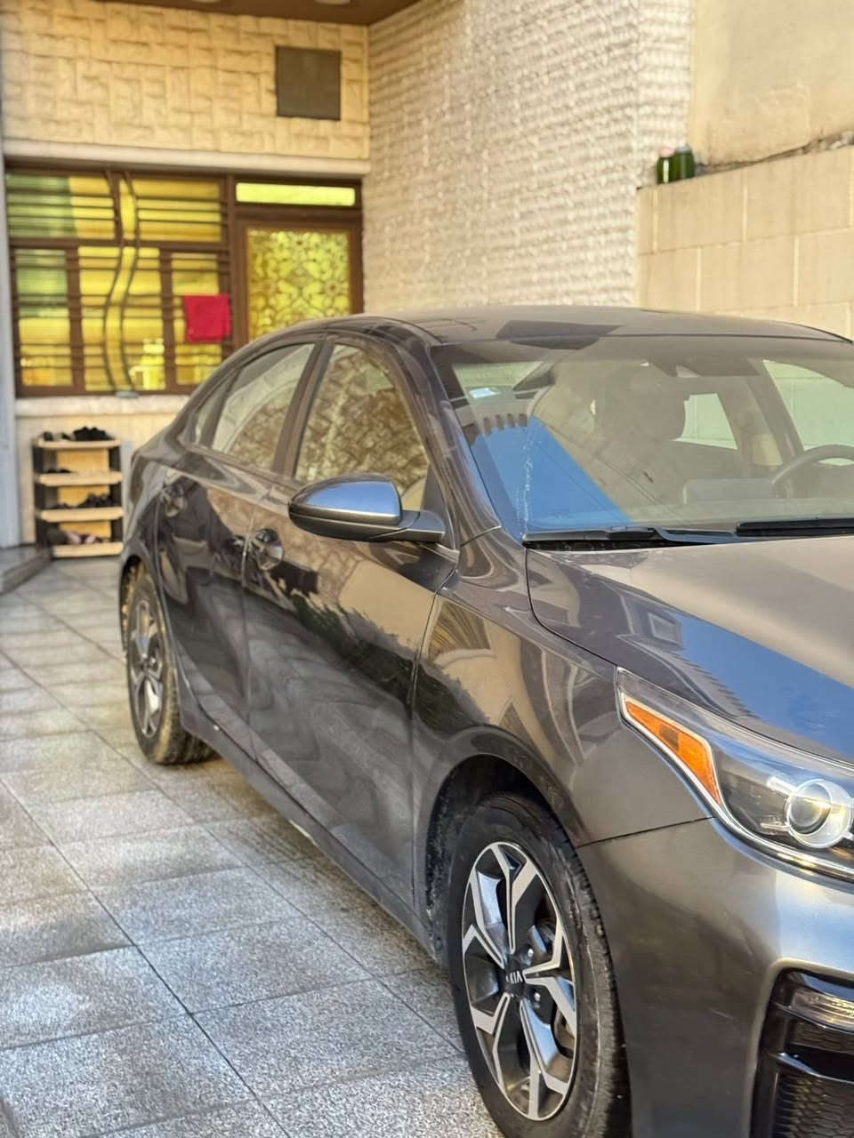 السلام عليكم
كيا فورتي موديل 2021
المواصفات
شاشه كار بلي حجم كبير  
تحكم ستيرن جهتين 
3 وضعيات قياده 
كروس مثبت سرعه 
كامره خلفيه
محرك 2000 دوش 
ماشيه 42 الف ميل قابل للزيادة 
وارد أمريكي  صور الحادث بلمنشور 
ترقيم جديده سنويه لل2029 وهزه كامله شرط التحويل
العنوان : بغداد حي الحسين
اتصل فقط *********** 
السعر : 140بيها مجال بسيط
