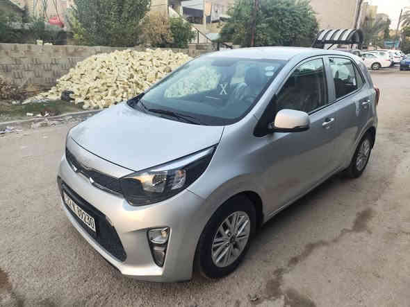 كيا بيكانتو 2023 خليجي 
ماشيه 15 الف
سياره جديده وجاهزه علئ وضع الشركه 
كتلوكات الشركه وسويجات احتياط بدون استعمال
تراي السياره زيرو 
نضيفه جدا داخل وخارج
رقم اربيل اب اسمي سنويه جديده وهزه جديده 3 سنوات 
مكان السياره بغداد العامريه
السعر 122 بيها مجال شراي يتصل فقط
***********
***********
