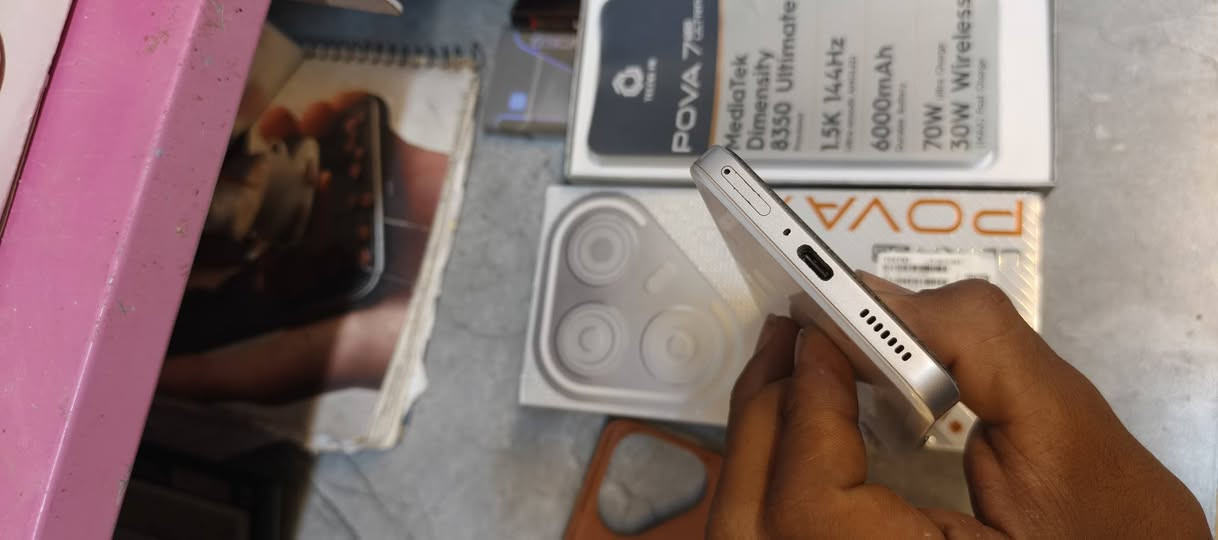 تيكنو بوفا سڤن الترا فايف جي 5g
ذكره 256

الرام 12+12

الكاميرا الاماميه 13 

الكاميرا الخلفية 108+8M 

البطاريه 6000

المعالج مالو 8350

بوبجي 120افريم  

مستخدم شهرين 

ومعا الضمان سنه 

الجهازه نضيف من كلاشي وشرط من كلاشي 

سعرو 400وبي مجال مال جيتك 

***********
