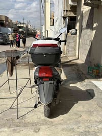 سكنس شحن ملف 1500 حقيقي 6 بطاريات 24 امبير حقيقي السعر 550 وبيها مجال ...