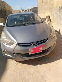 من رخصة الادمن عندي التنرا موديل 2013 خليجي محرك 2000 السياره باسمي خي...