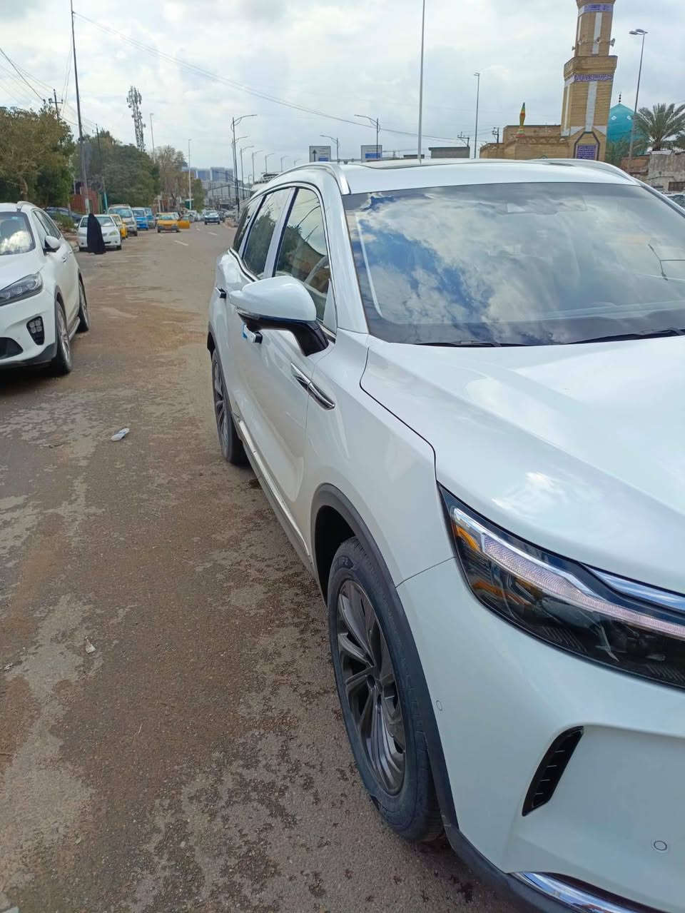 بايك X7 2025  

مكينه ياباني 1500 تيربو (2800 بالضمان)
كير ياباني (بالضمان)
ضمان 6 سنوات
صيانة سنتين (يشمل تبديل دهن وفلتر وفحص)
شاشات سامسونج
كاميرات 4 محيطية
رادار + قيادة ذاتية (ذكاء اصطناعي)
تطبك وحدة
كشنات جلد كهربائي (من شركة مرسيدس) + تدفئة وتبريد
تبريد 2 قطعة
مكفول (زيرو، صفر كيلو)

مكان السيارة: بغداد (ضمن ترقيم)
السعر: 26 مليون (سعر كسر السوق)
للتواصل: ***********

#بايك_X7 #بايك_2025 #بغداد #زيرو #تيربو #قيادة_ذاتية #ضمان_6_سنوات #بيع_سيارات
