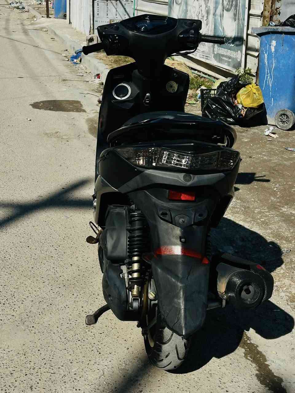 ام عليكم سكنس لد دراجه كفاله عامه صالها يومين نزلت منل رمبه دراجه الله شاهد احتاجيت فلوس وريد ابيعها دراجه (كفاله عامه )هذا رقمي ***********
